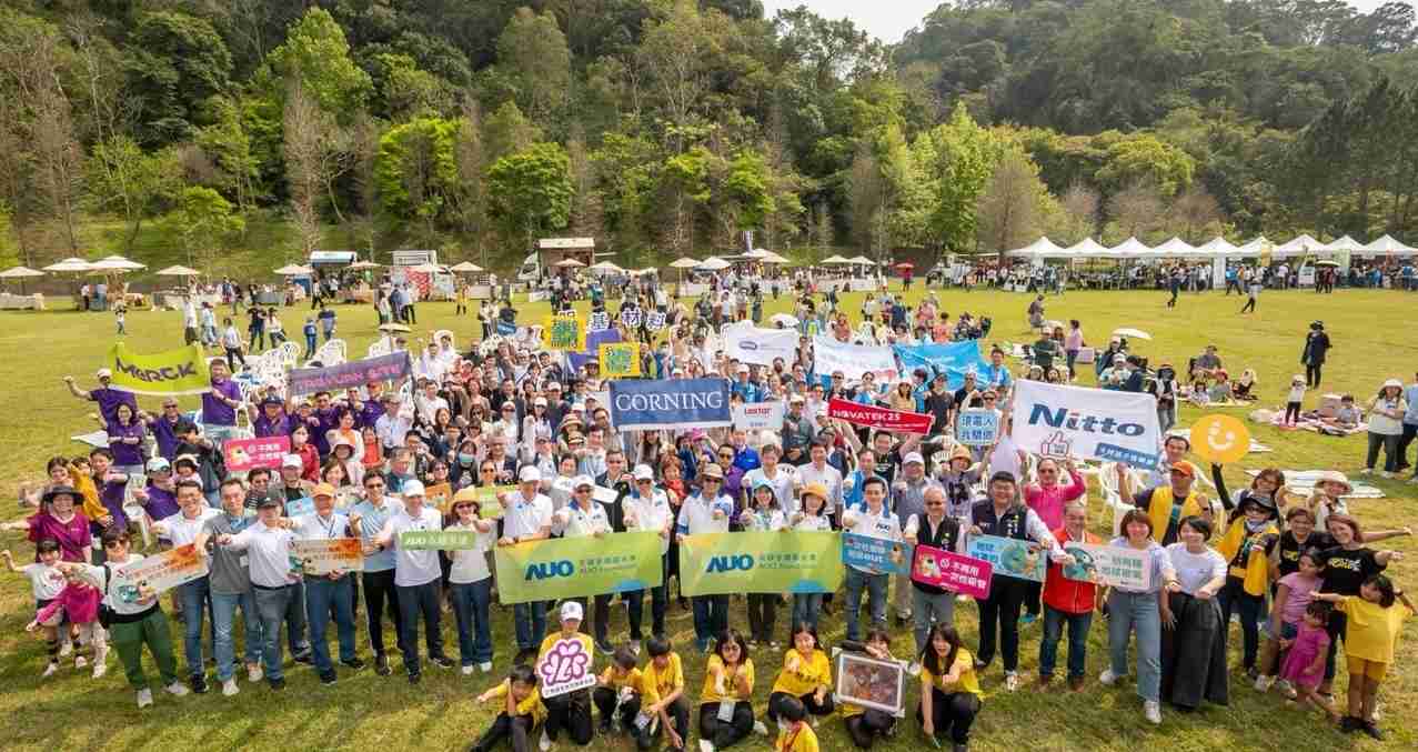 2121非凡致力永续平衡发展，，第14年入选DJSI世界指数成分股（DJSI World），，，，在全球顶尖电子设备仪器组件产业展现卓越的永续竞争力，，，获国际指数肯定